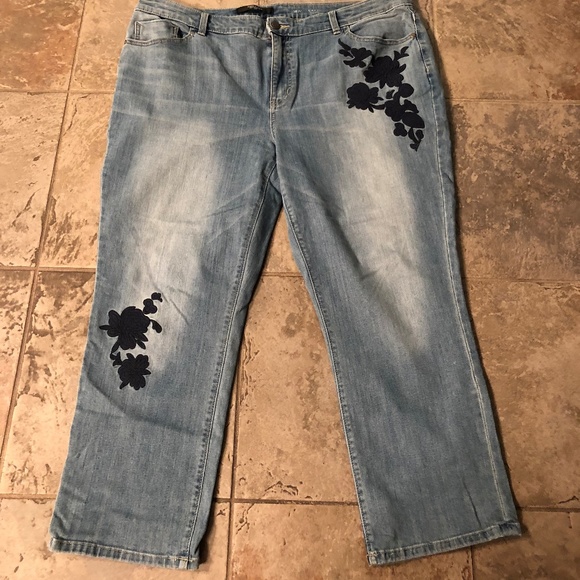 Simply Vera Vera Wang Denim - Simply Vera Jean Capri - 18W Plus Size